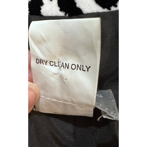 Neiman Marcus Exclusive Leopard Print Black White Sz M Blazer - Picture 6 of 8